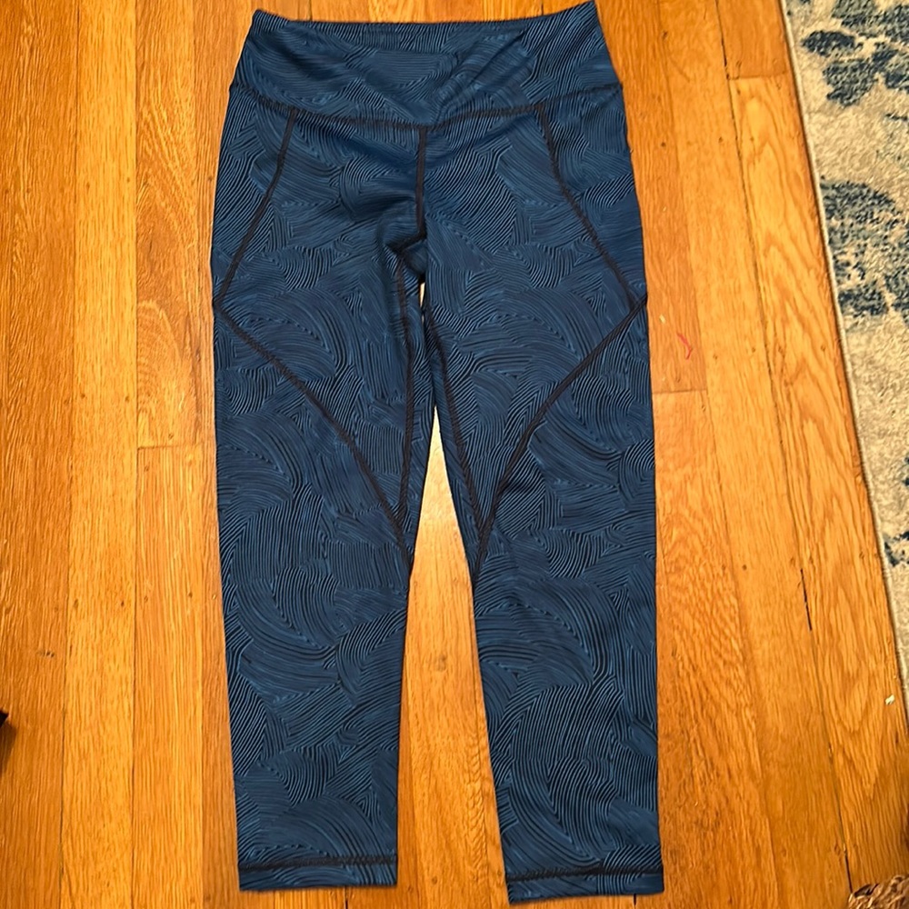 Patagonia capri tights, NWT